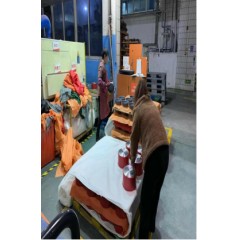 浙江省 臺州 玉環(huán) 蘇泊爾    普工 :女18-45歲，男18-50歲 另急招10拋光工